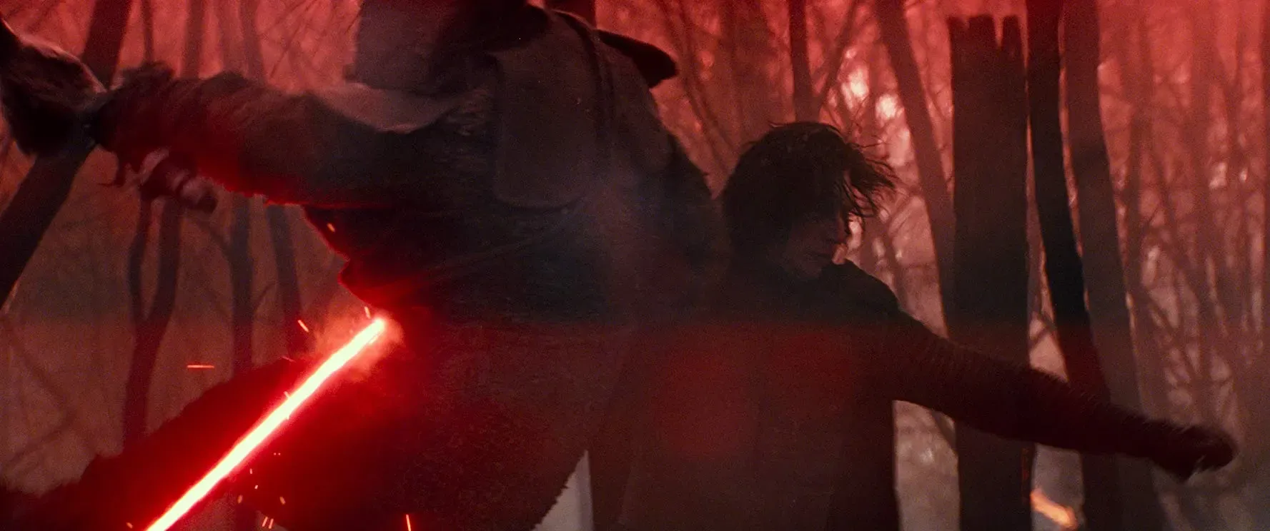 Kylo Ren élimine les cultistes dans sa quête de l'Orienteur Sith.
