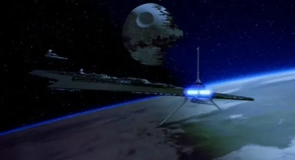 La navette Tydirium s'apprête à envoyer ses codes à l'Executor