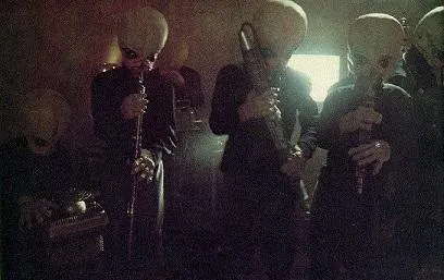 Ommni Box en action à la Cantina de Mos Eisley