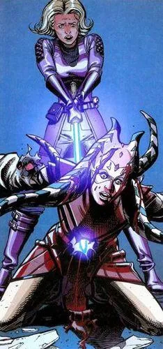 Frappée dans le dos par Shel Jelavan...